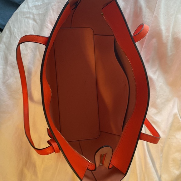 Kate Spade Tote - Picture 5 of 6